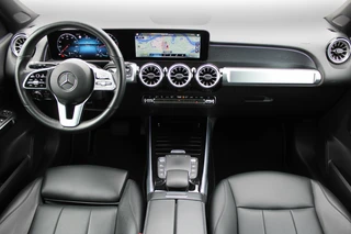 Mercedes-Benz GLB 2022 - 200 AUT7 Luxury Line LEDER SFEER WIDESCREEN TREKHAAK immagine 2 miniatura