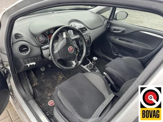 Fiat Punto 2014 - Evo 0.9 TwinAir Lounge obrazek 20