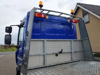 DAF LF 210 2015 - oprijlaadbak,airco bild 12