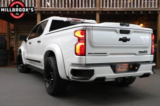Chevrolet Silverado 2024 - High Country Black Edition, image 8