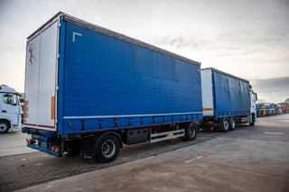 Mercedes-Benz Actros 2015 - 2548-6x2+VOITH imagen 3