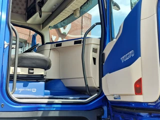 Volvo FH 2019 - 13.500 Globetrotter XL 6x2 - Custom interior - I parkcool - 3.00 WB imagen 25