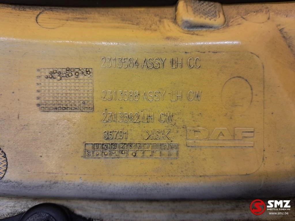 DAF - Occ koplampbehuizing links DAF Bild 5