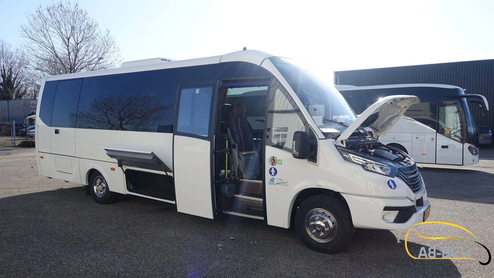 Iveco Rosero First Busworld Edition 31 Seats EURO 6 2026 afbeelding 4