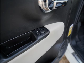 Fiat 500C 2018 - 0.9 TwinAir Turbo Collezione obrazek 34