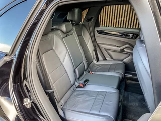 Porsche Cayenne 2018 - 3.0 V6 340PK Automaat zdjecie 19