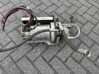 Diverse N/A - VSE POMPUNIT 6.61 CC 185 BAR
ISKRA AML 6208 11.213.118 24V-2.2KW immagine 1