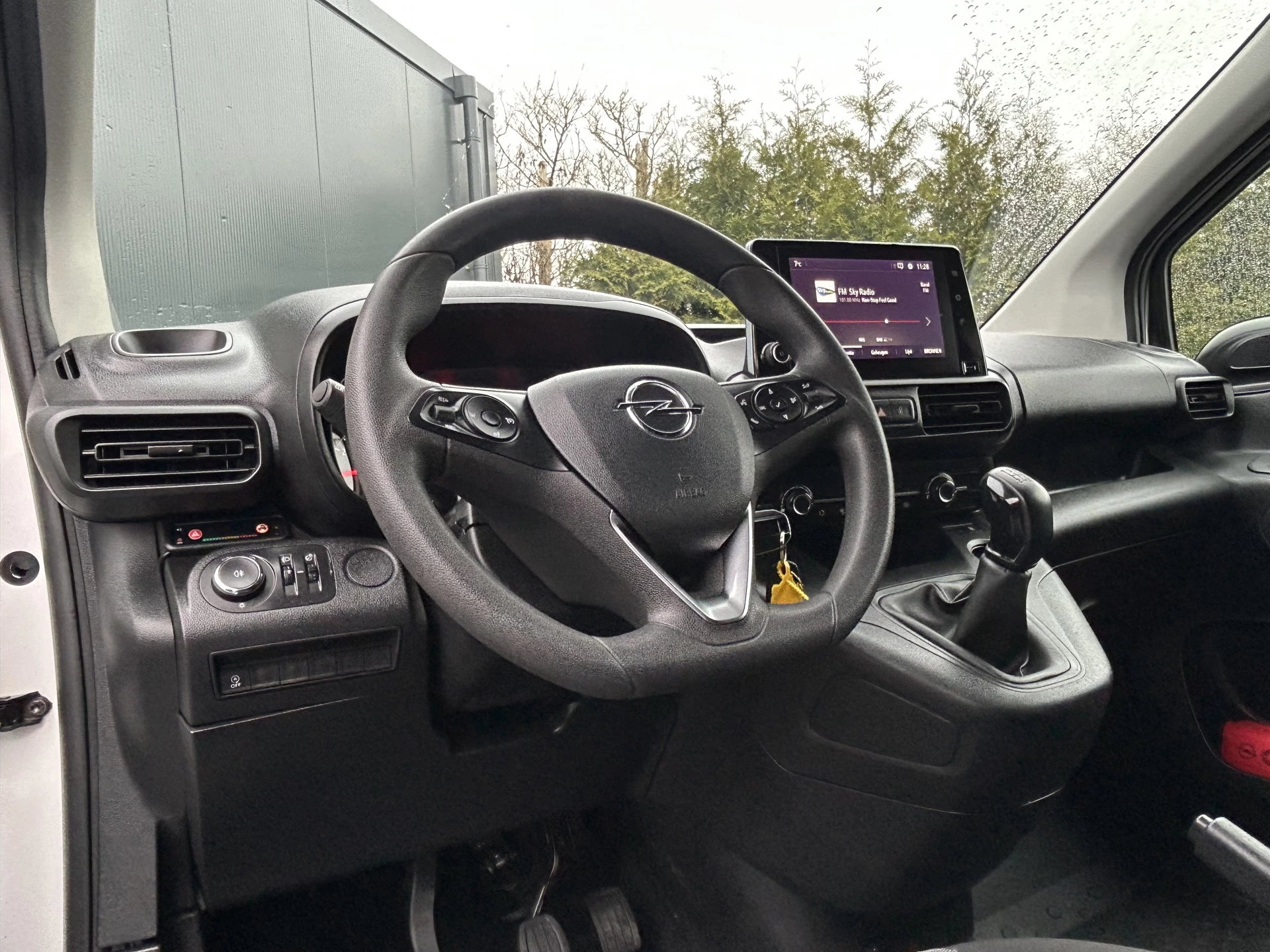 Opel Combo 2019 - 1.5D 102 PK / L2H1 / 1e EIG. / 85.411 KM !! / SORTIMO INRICHTING / AIRCO / CRUISE / NAVI / APPLE CARPLAY image 7