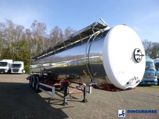 Magyar Chemical tank inox 32.5 m3 / 1 comp 1995 image 2 thumbnail