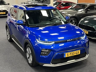 Kia e-Soul 2023 - ExecutiveLine 64kWh 204PK Automaat | Leder | Navigatie | Head-Up display | Schuifdak | Trekhaak | Harman Kardon Audio изображение 4
