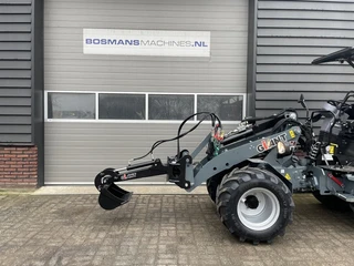 Giant graafarm hydraulisch zwenkbaar 2026 afbeelding 3 miniatuur