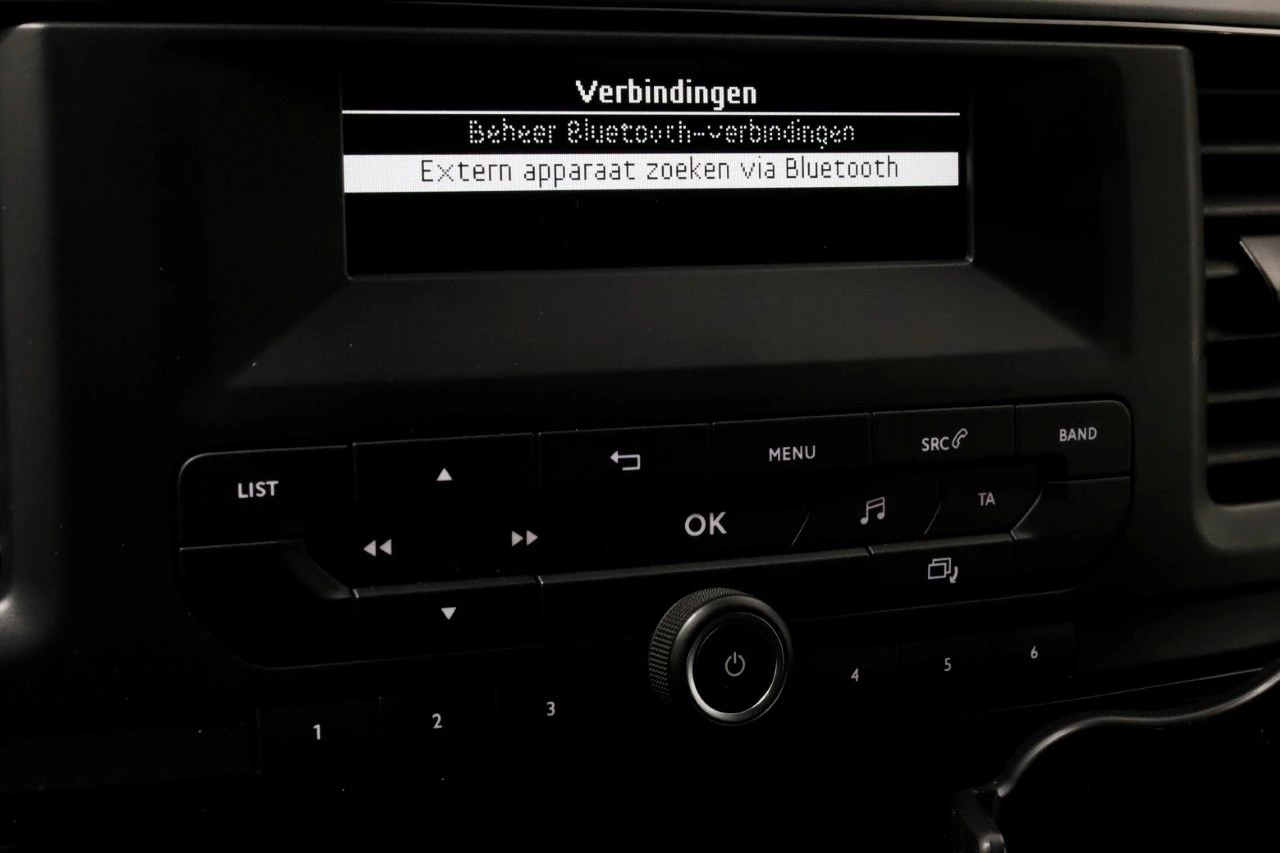 Opel Vivaro 2020 - 1.5 CDTI 102pk L2H1 Edition Airco/Cruise Control 04-2020 image 14