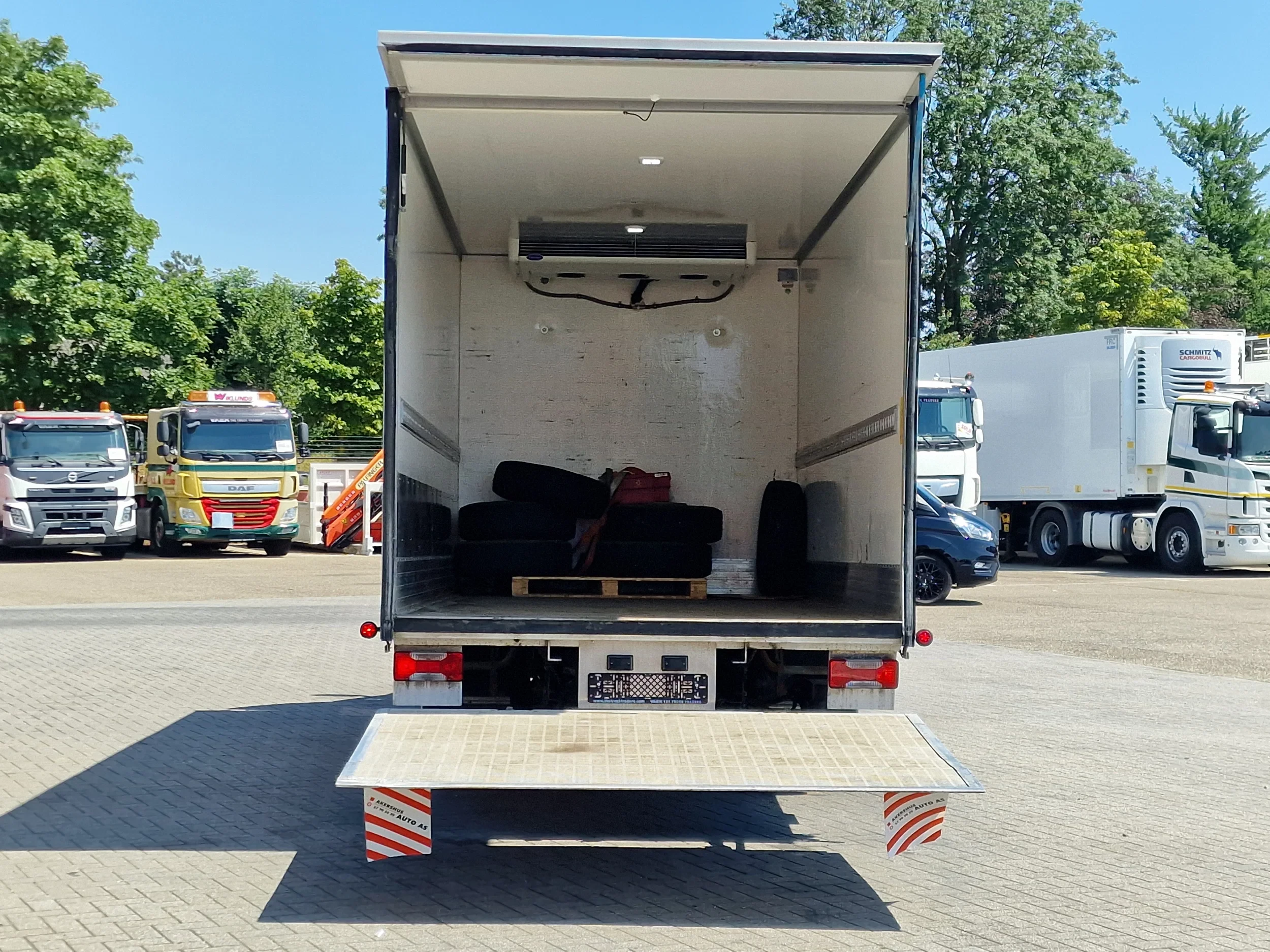 Iveco Daily 2021 - 72C210 - Carrier 600 Frigo - Zepro loadlift - Automatic gearbox - Camera image 8