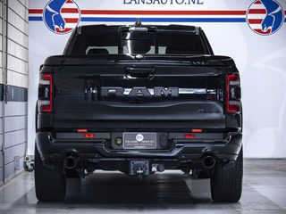 Dodge Ram 1500 2021 - Limited Night image 4