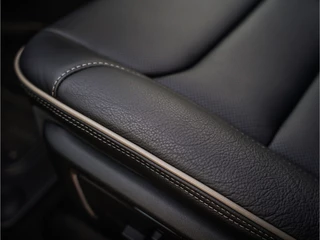 Dodge Ram 1500 2024 - 5.7 V8 4x4 Crew Cab Limited Night imagem 47