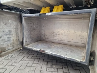 Scania R 2017 - R500 NGS 6x2 - Food tipper 4 compartments - Loadlift - Compressor - Retarder - Full air obrazek 35