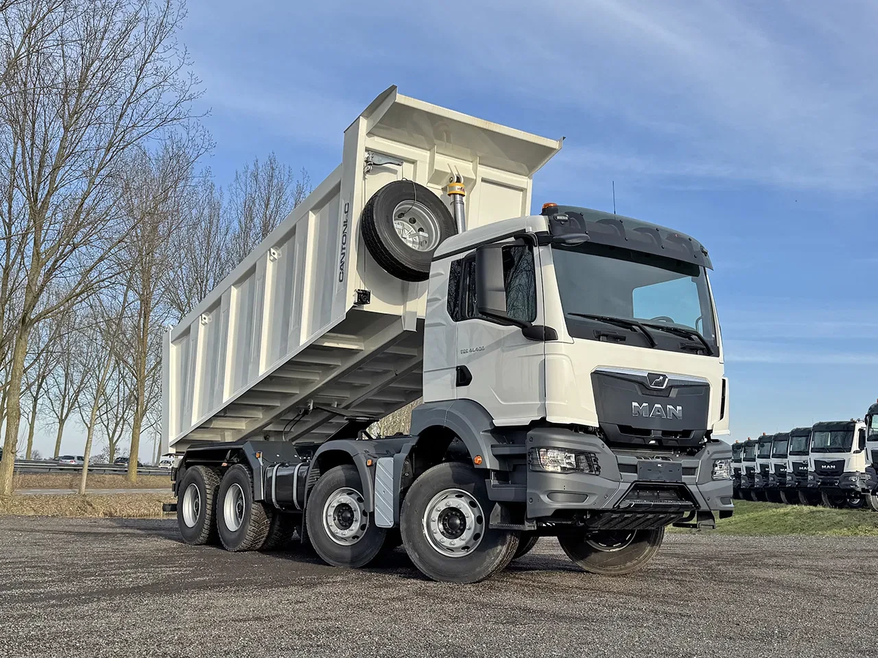 MAN TGS 2023 - 41.400 BB CH Tipper Truck (1 Unit) zdjęcie 4