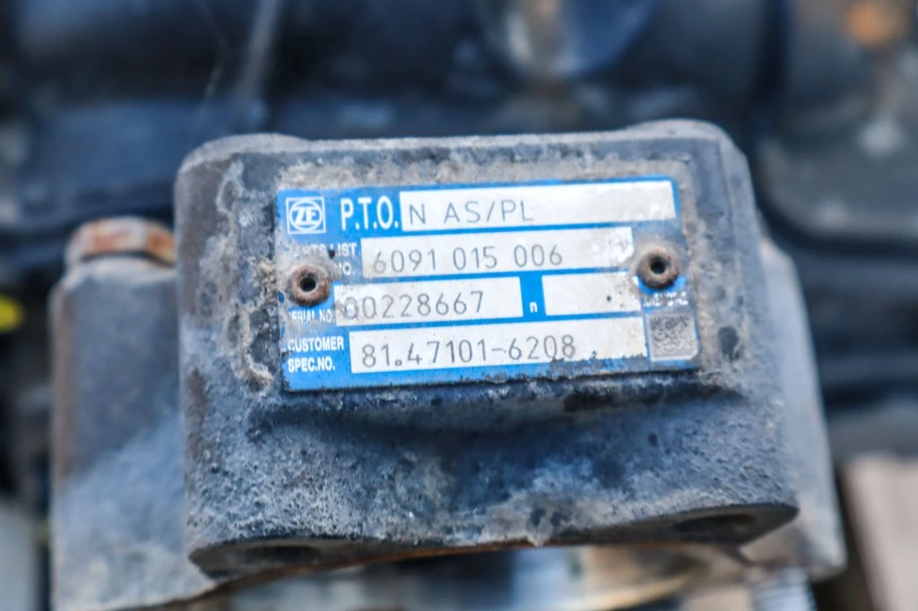 ZF 2015 - 12AS2330OD TGS 8x4 81.32004-6395 изображение 5