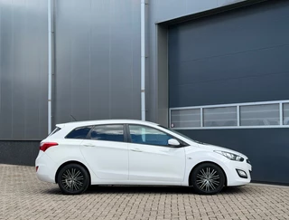 Hyundai i30 2012 - Wagon 1.6 GDI i-Motion bj.2012 Camera|Trekh|Carplay|Nap. afbeelding 6