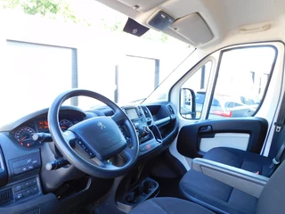 Peugeot Boxer 2019 - 435 2.0 BlueHDI L3H2 Premium obrazek 8