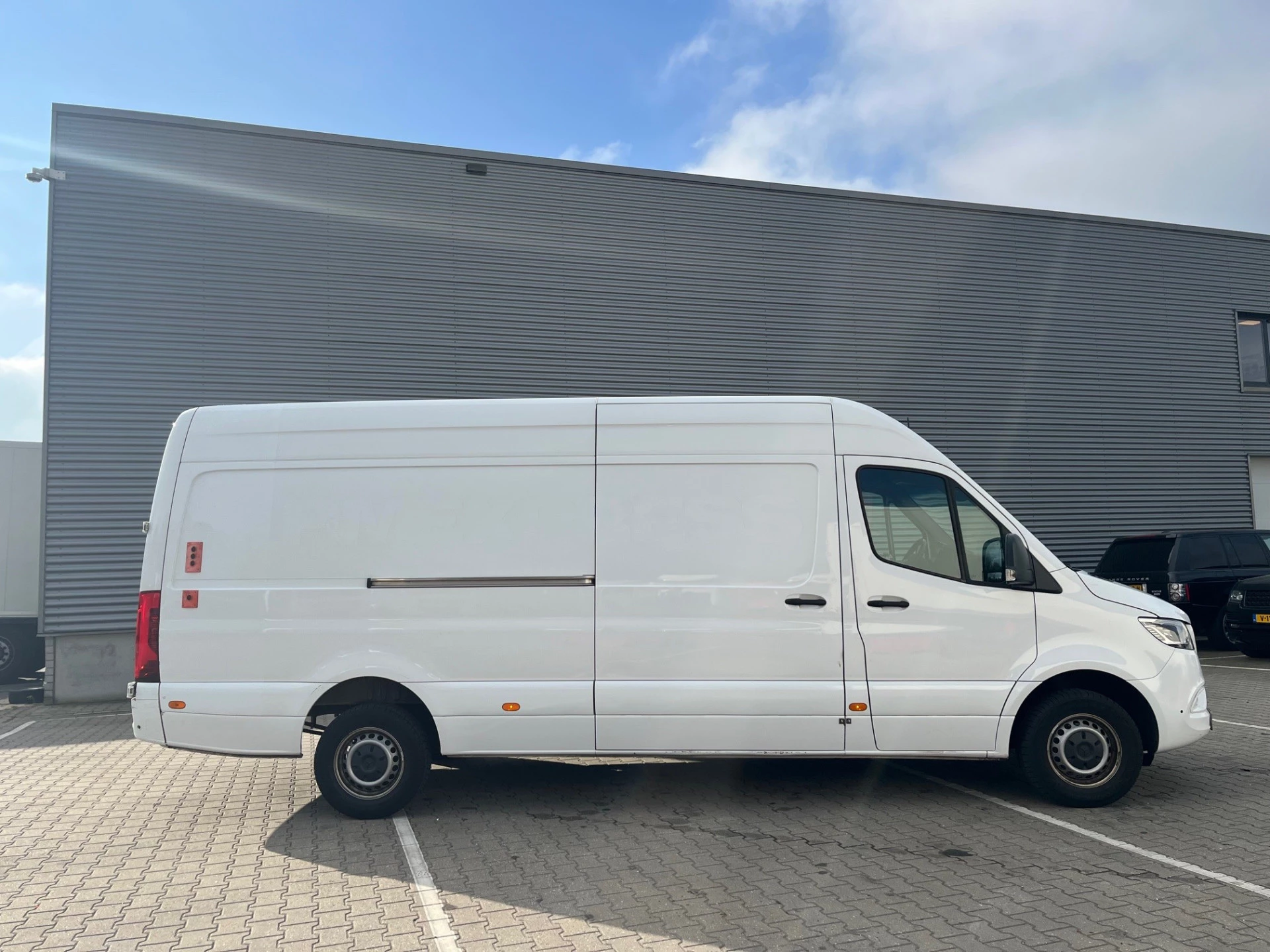 Mercedes-Benz Sprinter 2023 - 319 1.9 CDI / L4 H3 / RWD / afbeelding 2