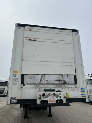 Krone Cool Liner 2015 - / Isolated Box / Loadlift 2000 kg image 18