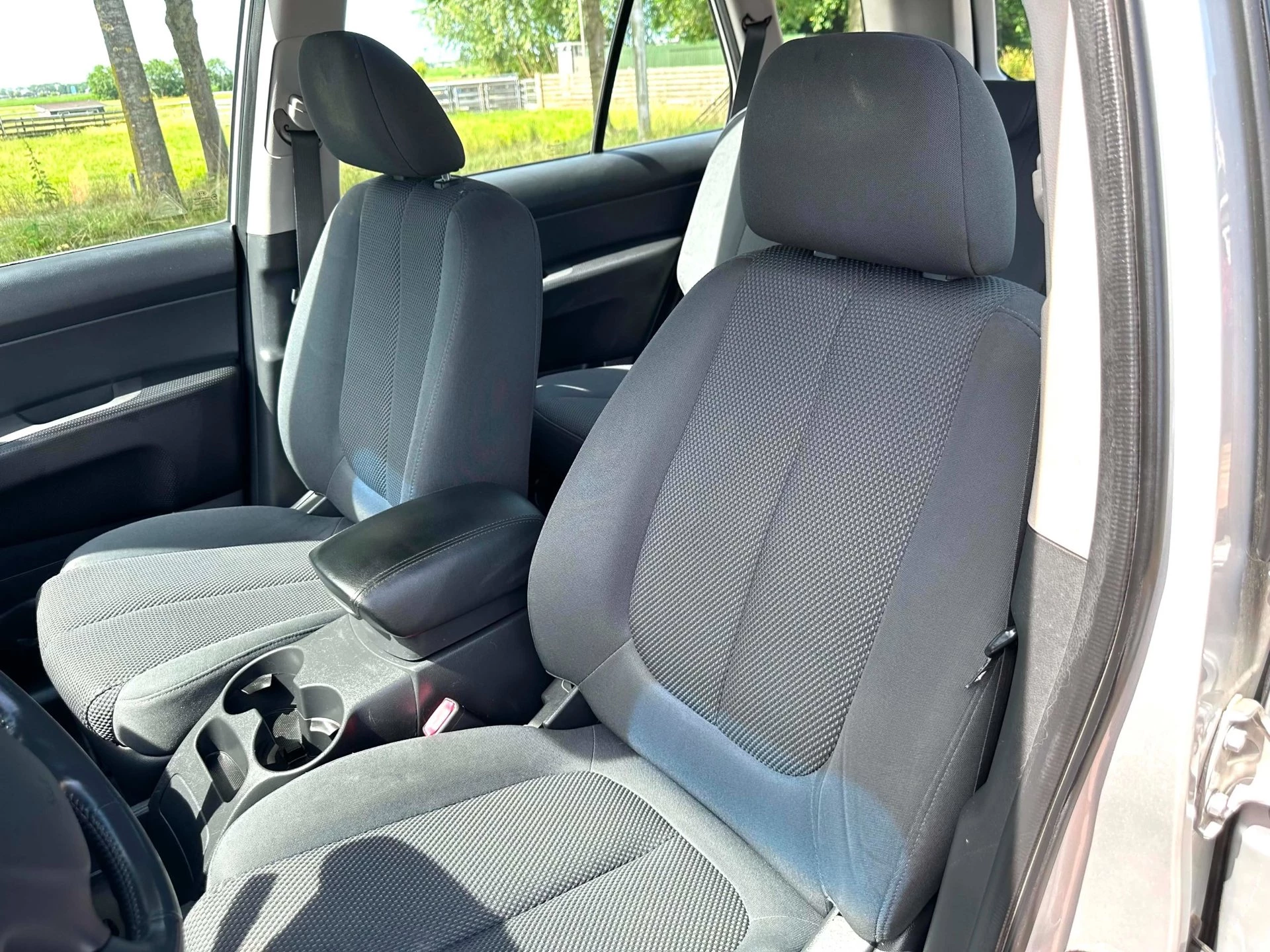 Kia Carens 2007 - 2.0 CVVT X-ecutive Automaat 144 PK Benzine afbeelding 16