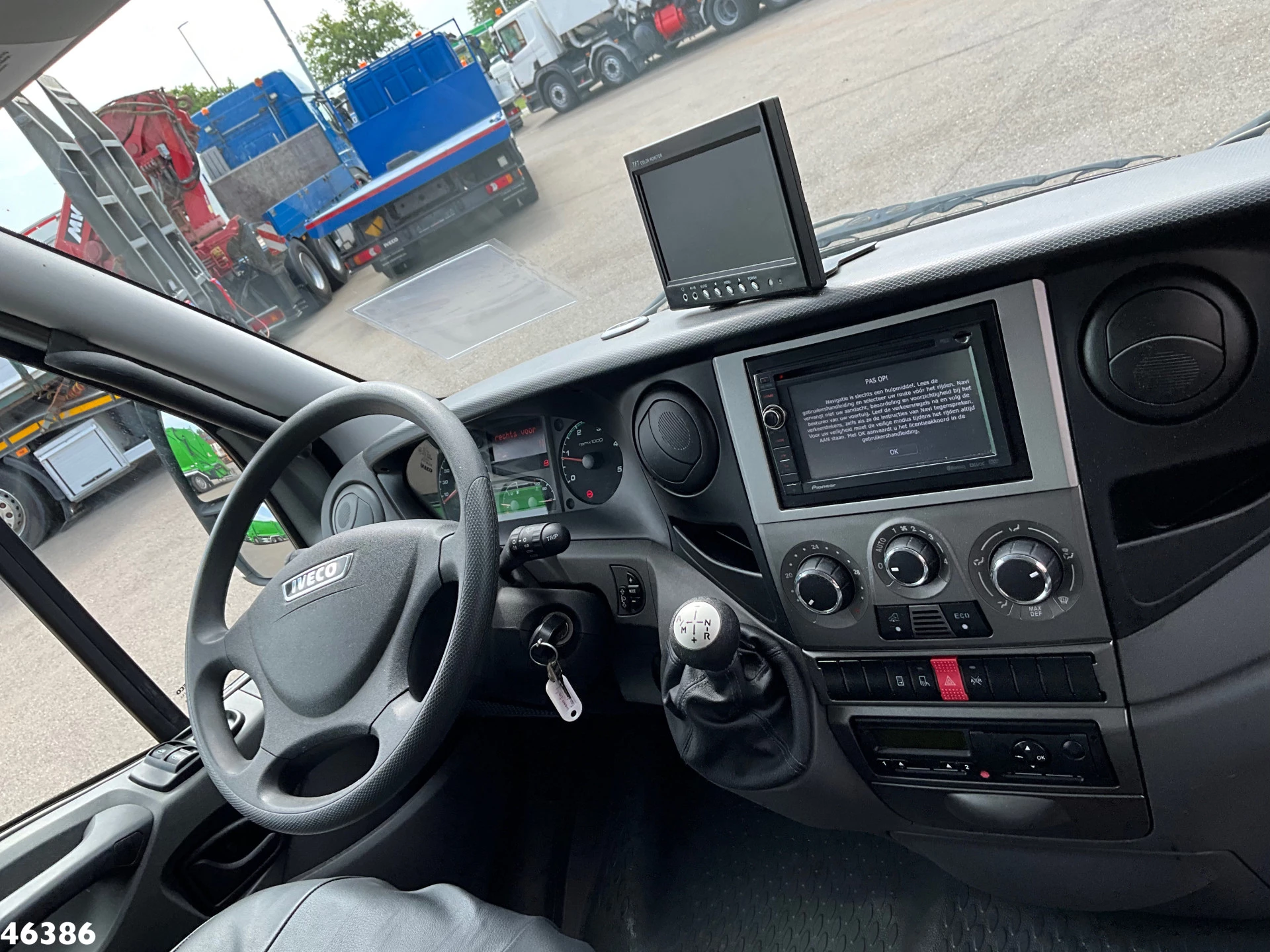 Iveco Daily 2012 - 70C17 DHollandia laadklep Just 6.870 km! obrázek 14