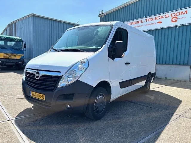 Opel Movano 2019 - T3300 2.4CDTI L1H1 (EURO 6 / 6 GEARS MANUAL GEARBOX / AIRCONDITIONING / APPLE CARPLAY / REAR VIEW CAMERA / ETC) afbeelding 1