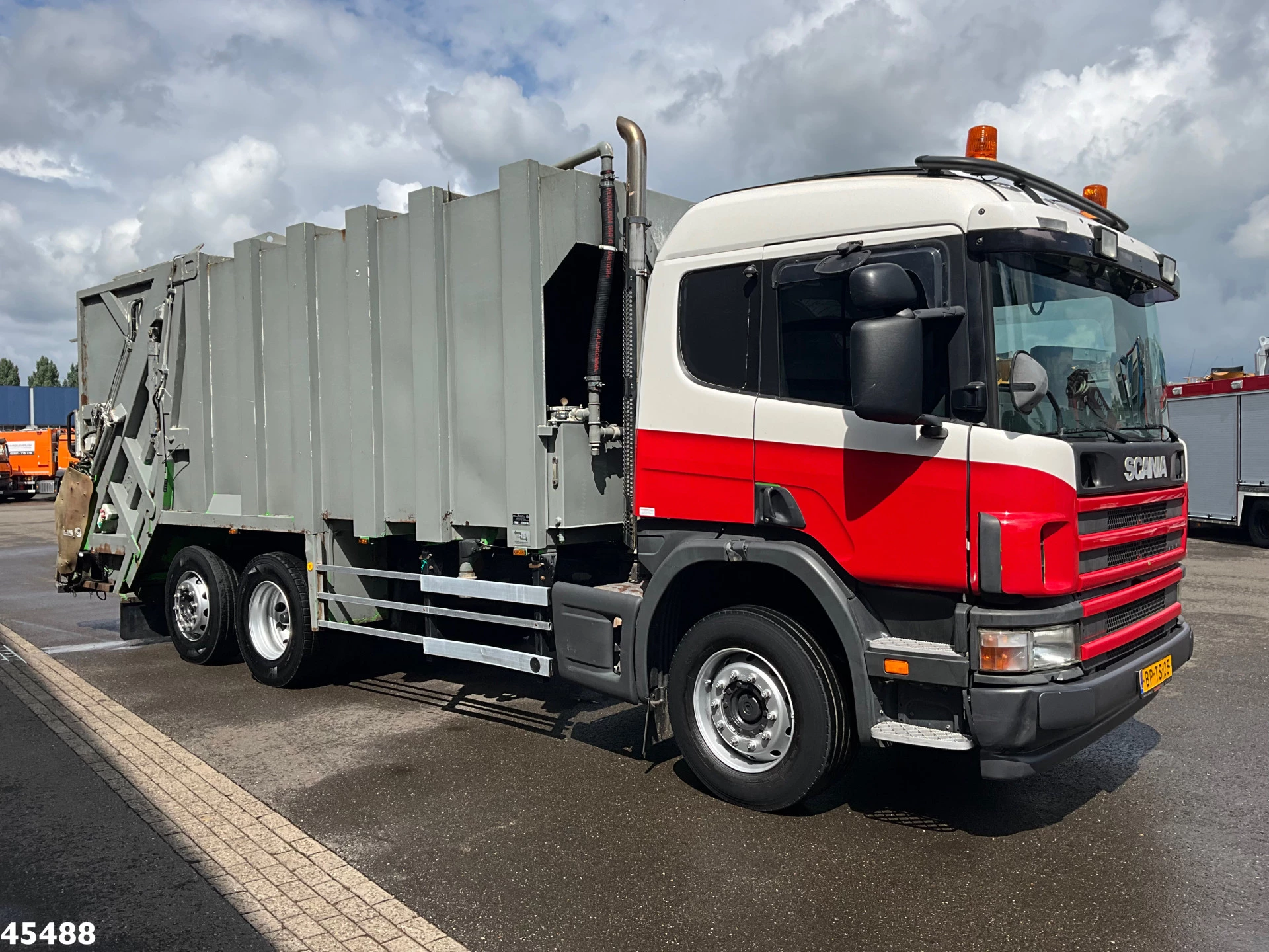 Scania P 2004 - 230 VDK 20m³ image 3