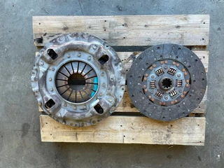 Volvo - 1527029 /1527444 / 267248 / 267490 / 5001746 / 6795044 / 20514214 CLUTCH D6B te koop