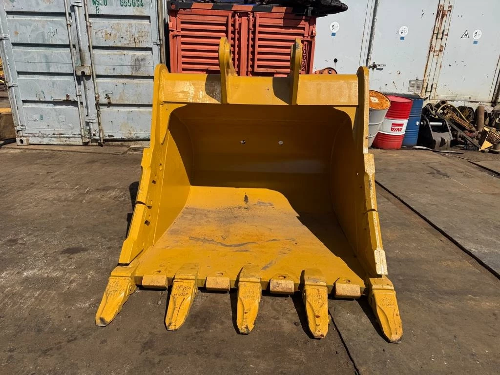 Cat 2025 - 345 BUCKET zdjęcie 3