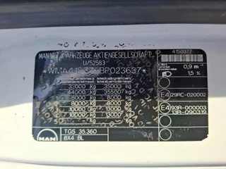 MAN TGS 2011 - 35.360 / WICOM SEWAGE SUCTION 200 BAR / 8X4 / !! 236672 KM !! / 2XLENKACHSE / FRIDGE / MANUAL / EURO-5 / 2011 obrazek 47