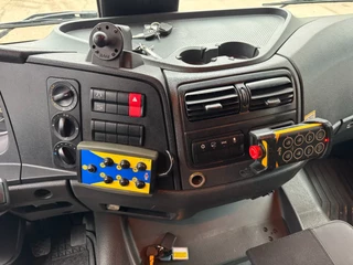 Mercedes-Benz Atego 2016 - 1224 4X2 OMARZ + WINCH + REMOTE CONTROL obrazek 16