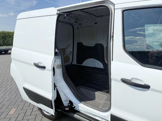 Ford Transit Connect 2022 - 1.0 Ecoboost 100 PK BENZINE / L1H1 / 1e EIG. / TREKHAAK / CAMERA / PDC / LICHTMETALEN VELGEN image 7