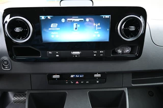 Mercedes-Benz eSprinter 2026 - 320 RWD L3H2 Pro 81kWh изображение 11