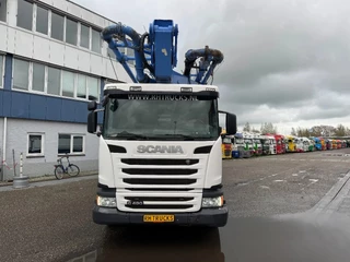 Scania G 2015 - G490 8X4 SCHWING S 47 R + REMOTE CONTROL HUB REDUCTION image 4