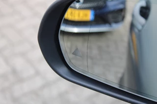 Mercedes-Benz EQC 2022 - 400 4MATIC 80kWh AMG LINE <<MAGNO GREY>> SCHUIFDAK MEMORY HEAD-UP 360-CAMERA TREKHAAK 20'' bild 27