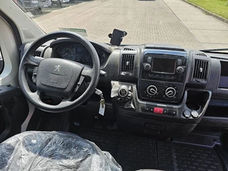 Peugeot Boxer 2020 - 2.2 bild 8