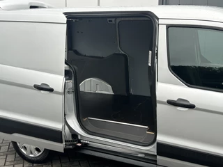 Ford Transit Connect 2019 - 1.5 EcoBlue E6 TREND / AUTOMAAT / L2H1 / 1e EIG. / ACHTERKLEP / CAMERA / AFN TREKHAAK / AIRCO / CRUISE / NAVI / APPLE CARPLAY zdjecie 9