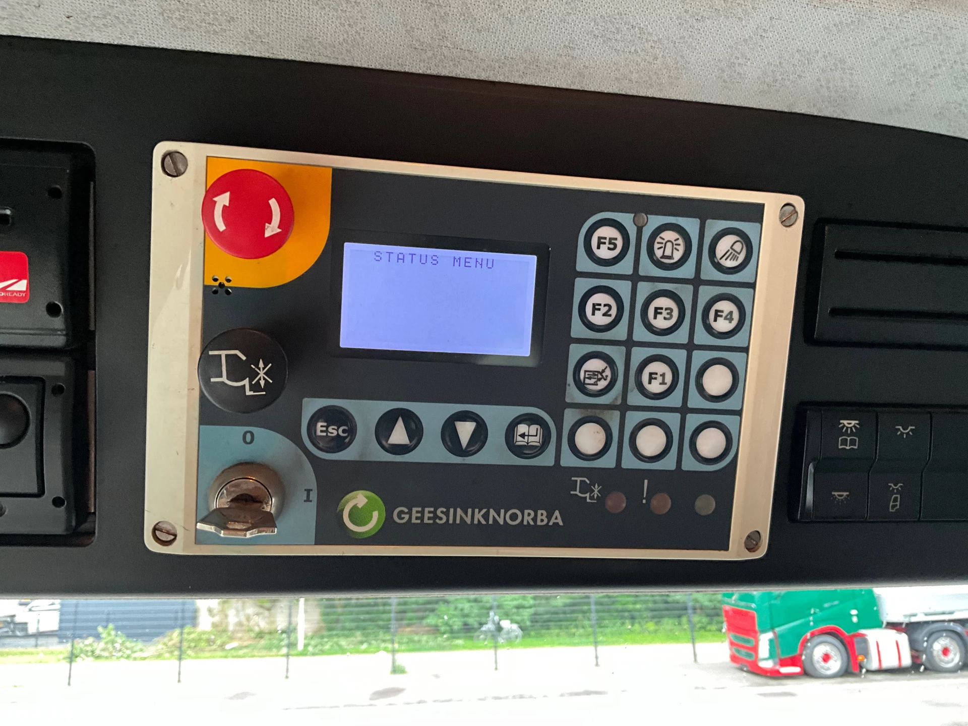 Mercedes-Benz ANTOS 2533 Euro 6 Geesink 22m³ 2015 obrázek 20
