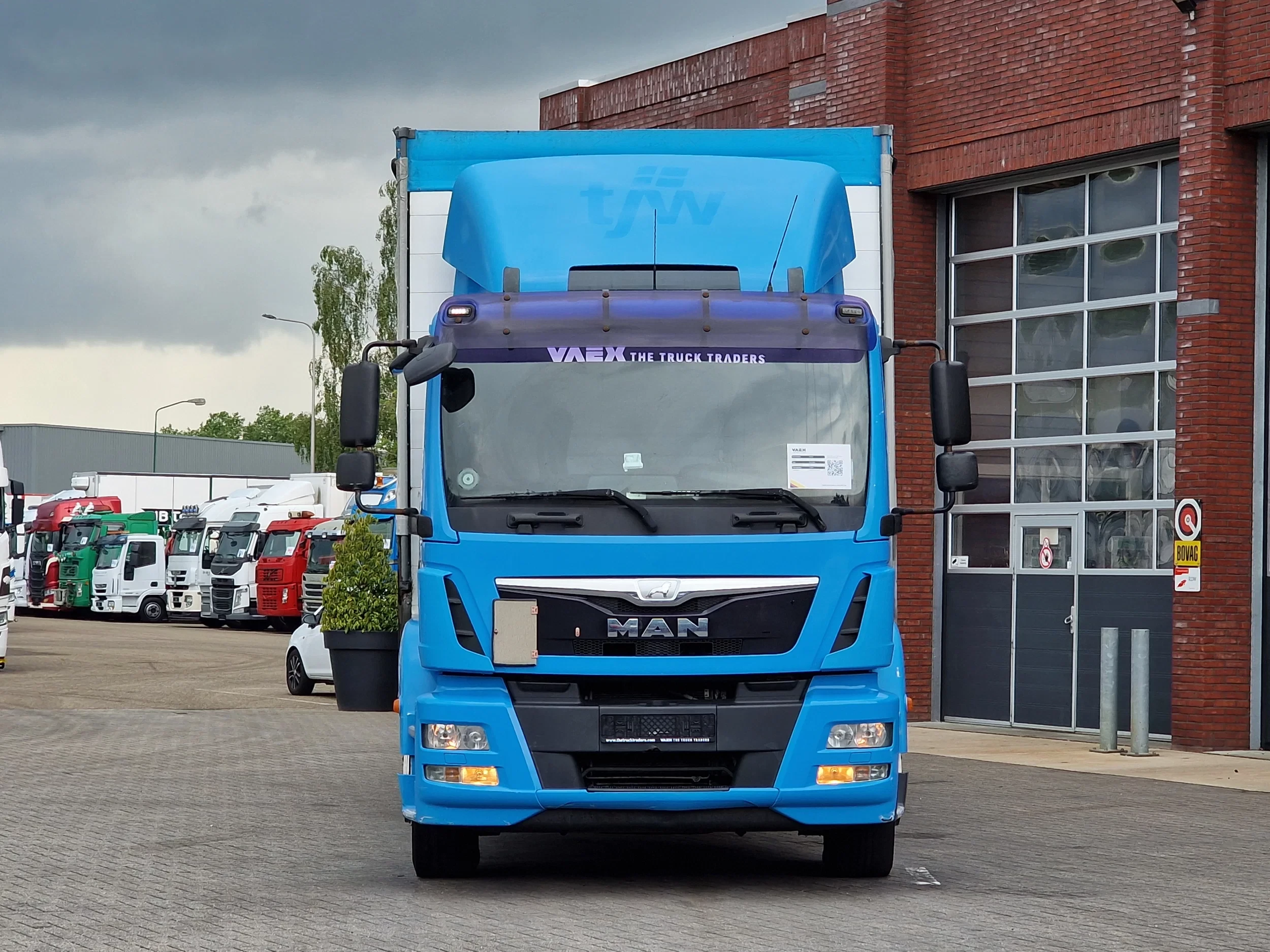 MAN TGM 2015 - 18.290 4x2 - Tautliner - Loadlift - Euro 6 - Automatic - Full air obrázek 2