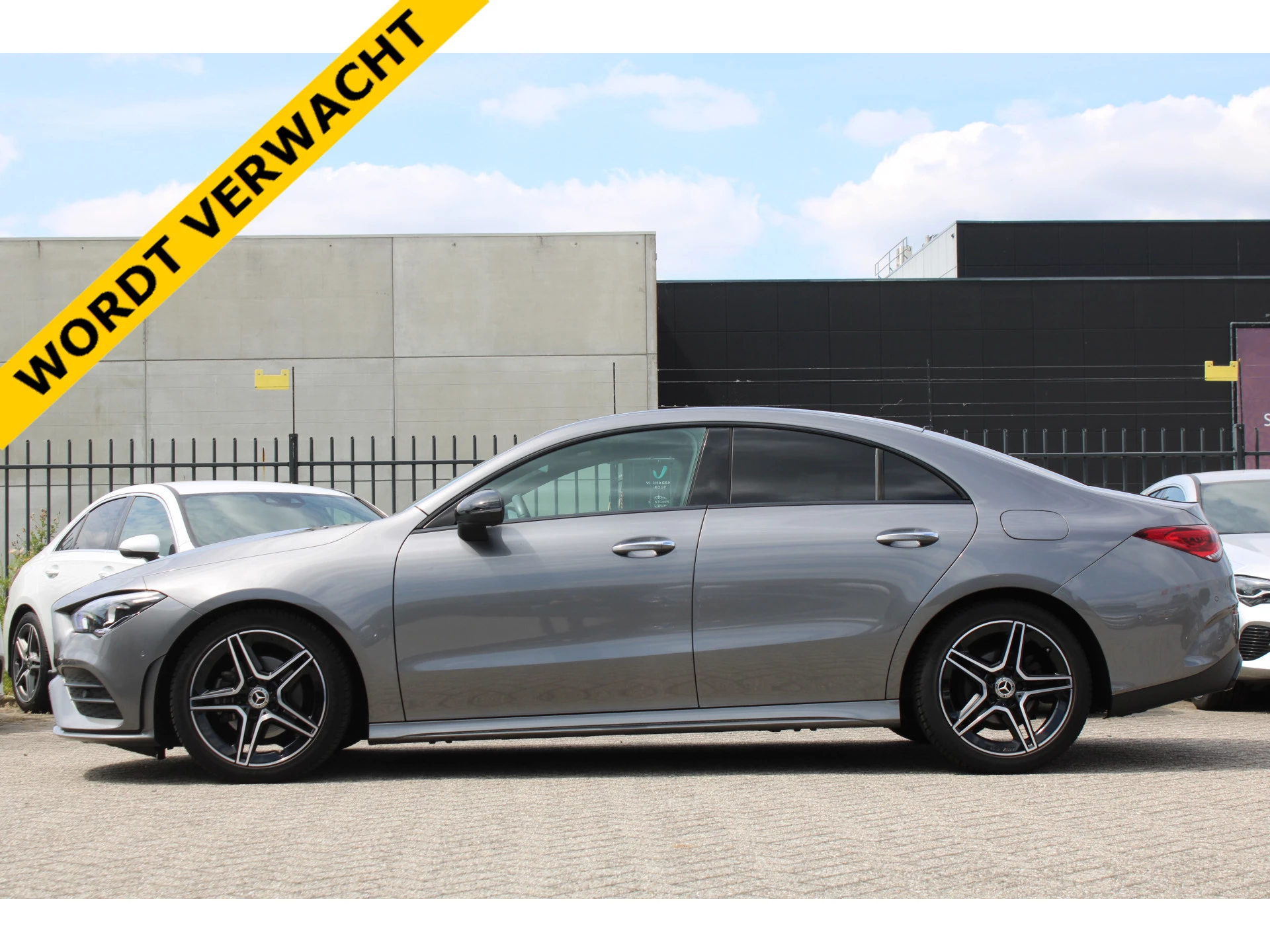 Mercedes-Benz CLA 2022 - 180 AUT7 AMG Line NIGHT PAKKET PANORAMADAK SFEER KEY-LESS GO afbeelding 3