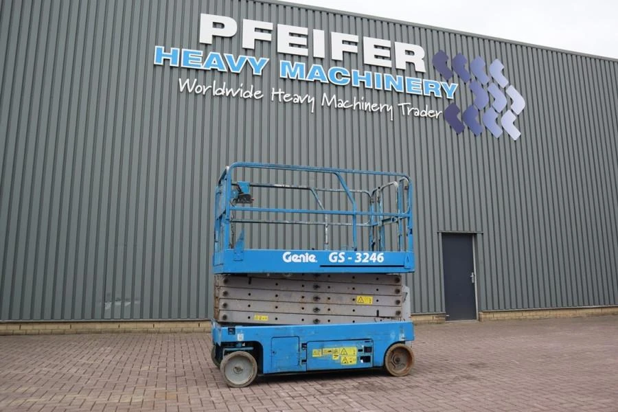 Genie 2008 - GS3246 Electric, Working Height 11.75 m, 318kg Cap image 1