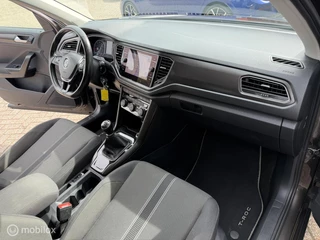 Volkswagen T-Roc 2018 - 1.0 TSI Style 116 PK Airco Navi PDC obrazek 10