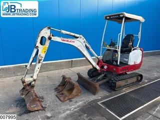 Takeuchi 2017 - TB216 2700 hr, 11,5 kW, 1770 kg, 2017 for sale
