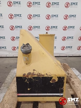 Caterpillar N/A - Occ hydraulische tank D6M Caterpillar obrazek 2