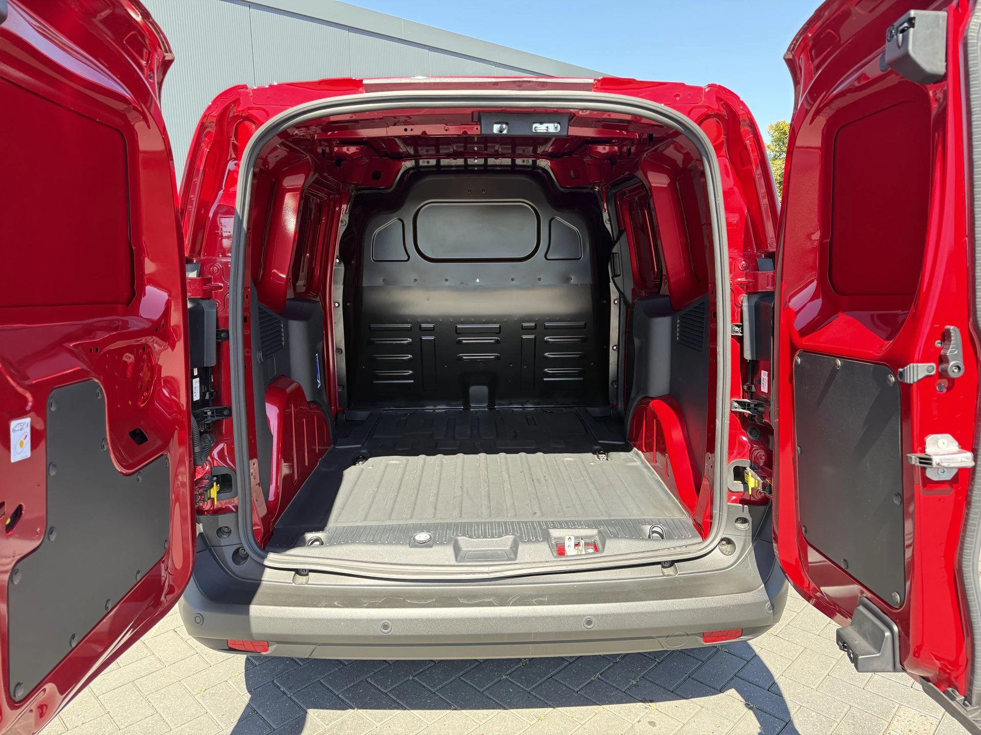 Ford Transit Courier 2023 - 1.5 EcoBlue / LIMITED / **2.852 KM!!** / CAMERA / ECC / ADAPTIVE CRUISE / STOELVERW imagen 8