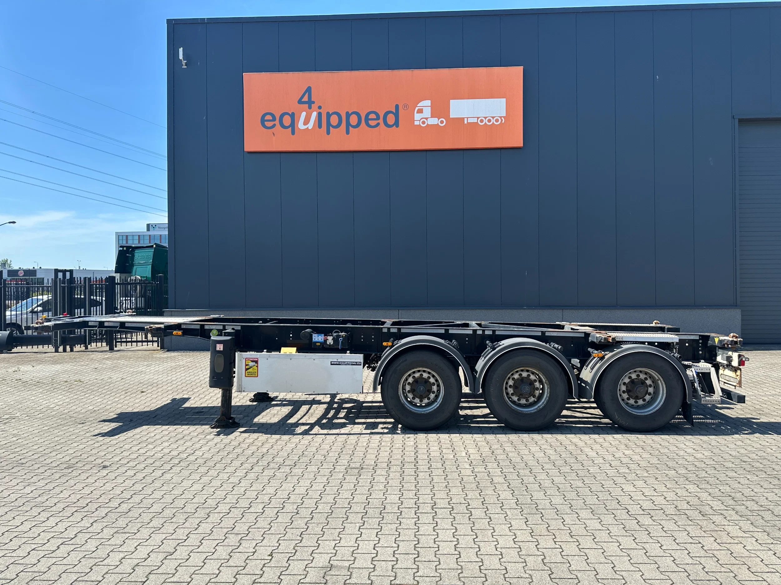 LAG 2017 - 20FT/30FT ADR Chassis / BPW DRUM / ADR (EXII, EXII, FL, AT) / NL-Chassis / 10x available image 2
