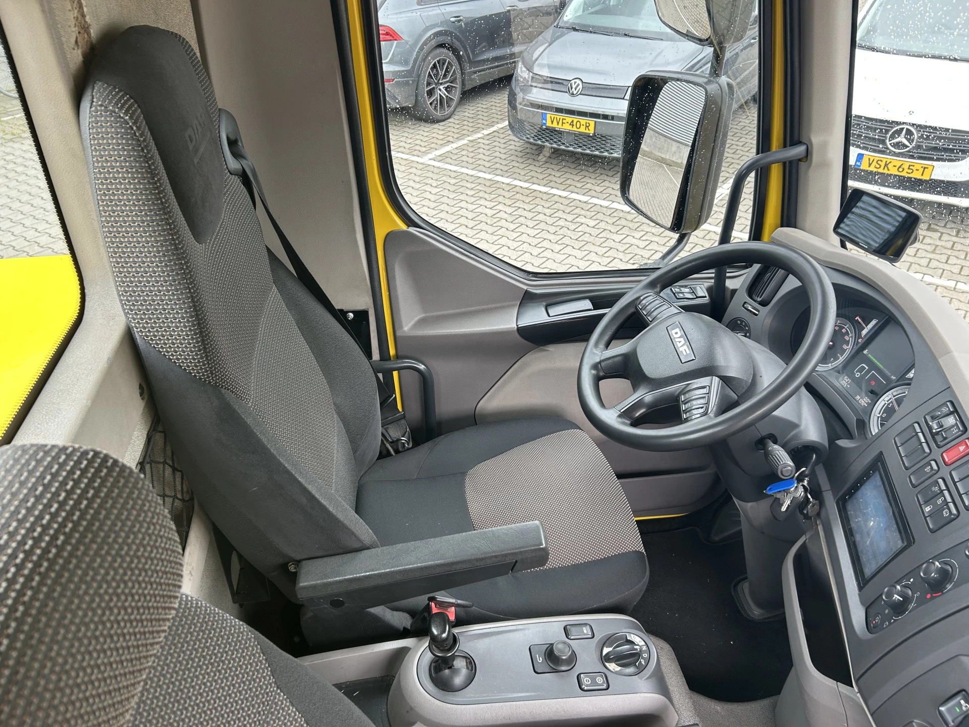 DAF LF 180 FA 2017 - / 391 dkm / Global Recovery Oprijwagen afbeelding 3